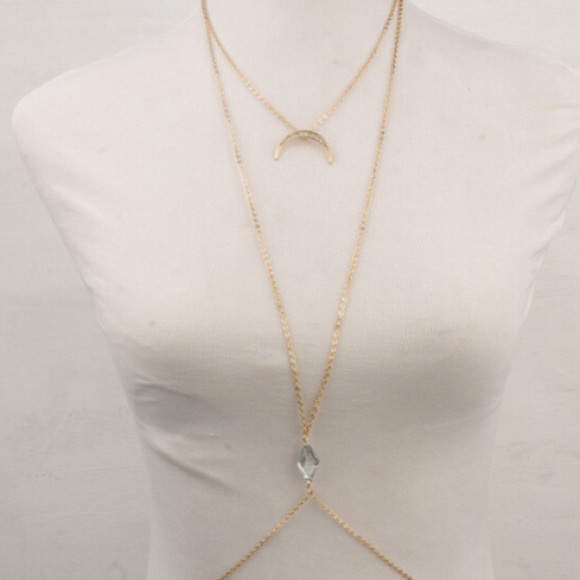 JUST IN Crystal Crescent Moon Body Chain - Picture 5 of 7